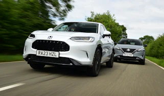 Honda ZR-V and Nissan Qashqai - front tracking