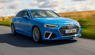 Audi A4 S-Line - front tracking