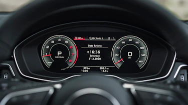 Audi A5 Coupe - dashboard screen (round dials display)