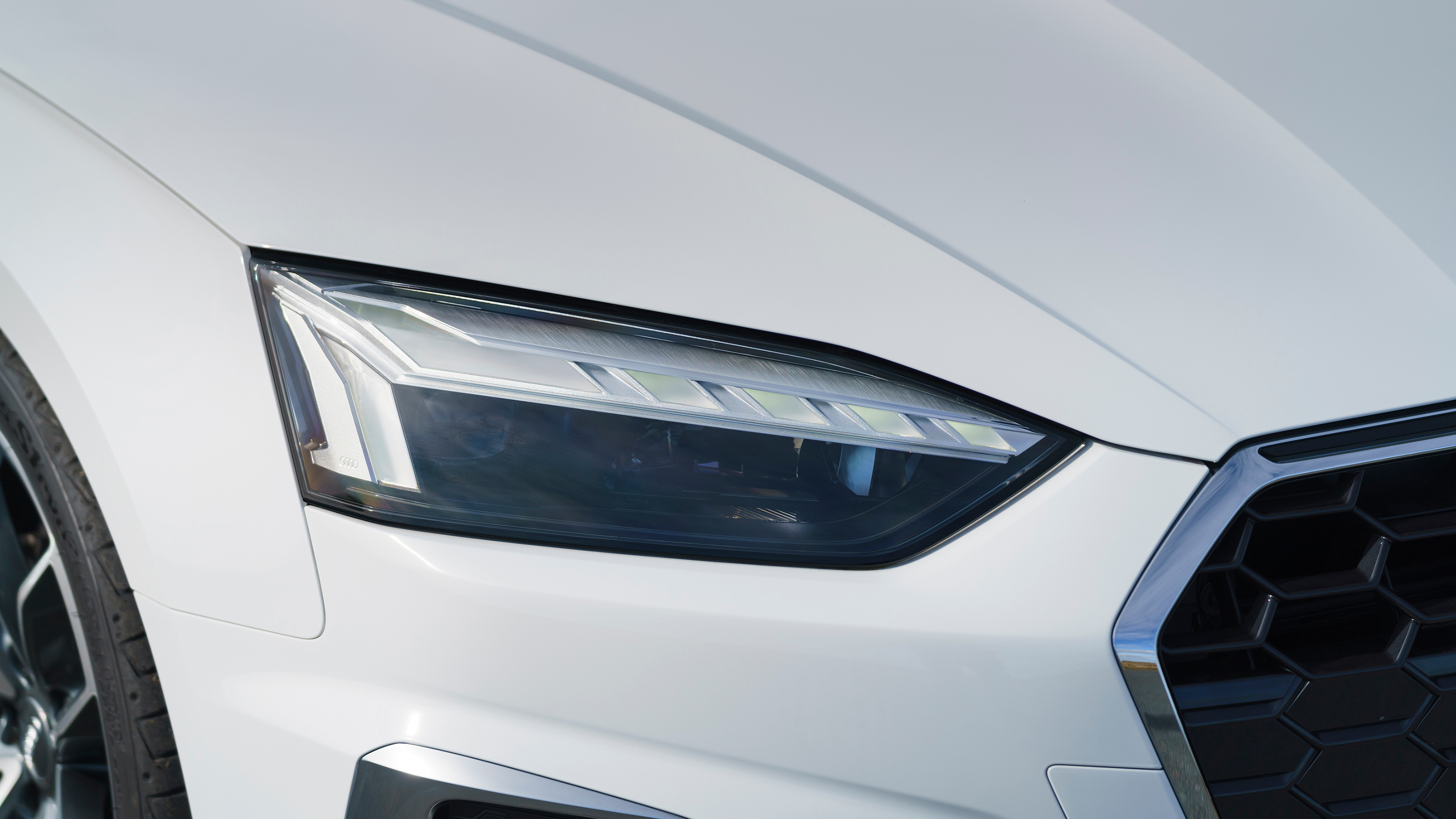 Audi A5 Coupe - headlight