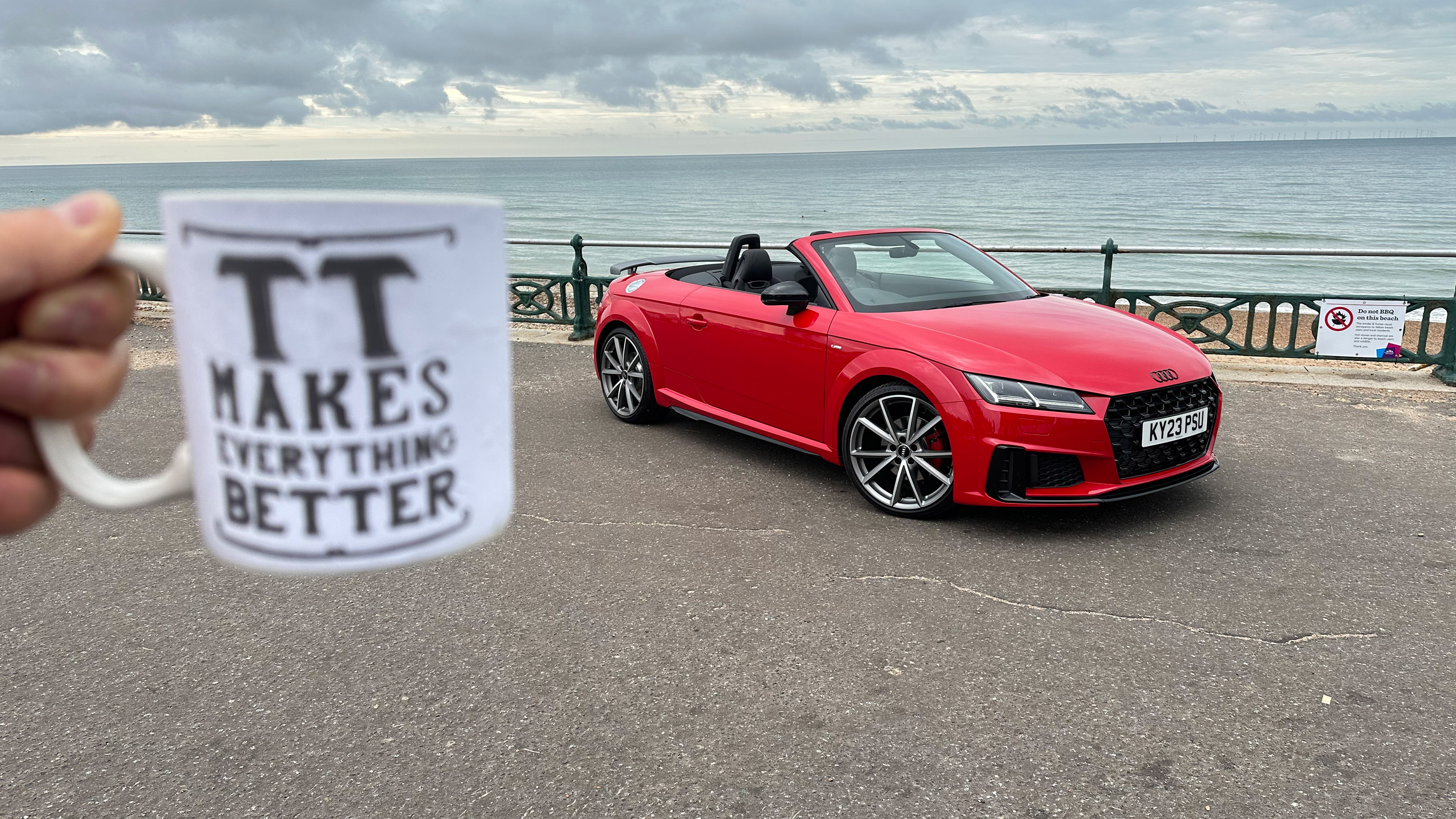 Audi TT Roadster Final Edition long termer - mug