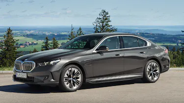 BMW 530e - front quarter