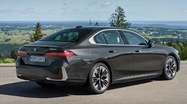 BMW 530e - rear quarter