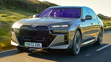 BMW i7 - front tracking