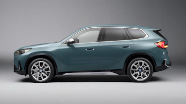 BMW iX1 eDrive20 - side static