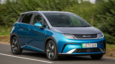 BYD Dolphin - front action