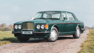 Bentley Turbo R - front static