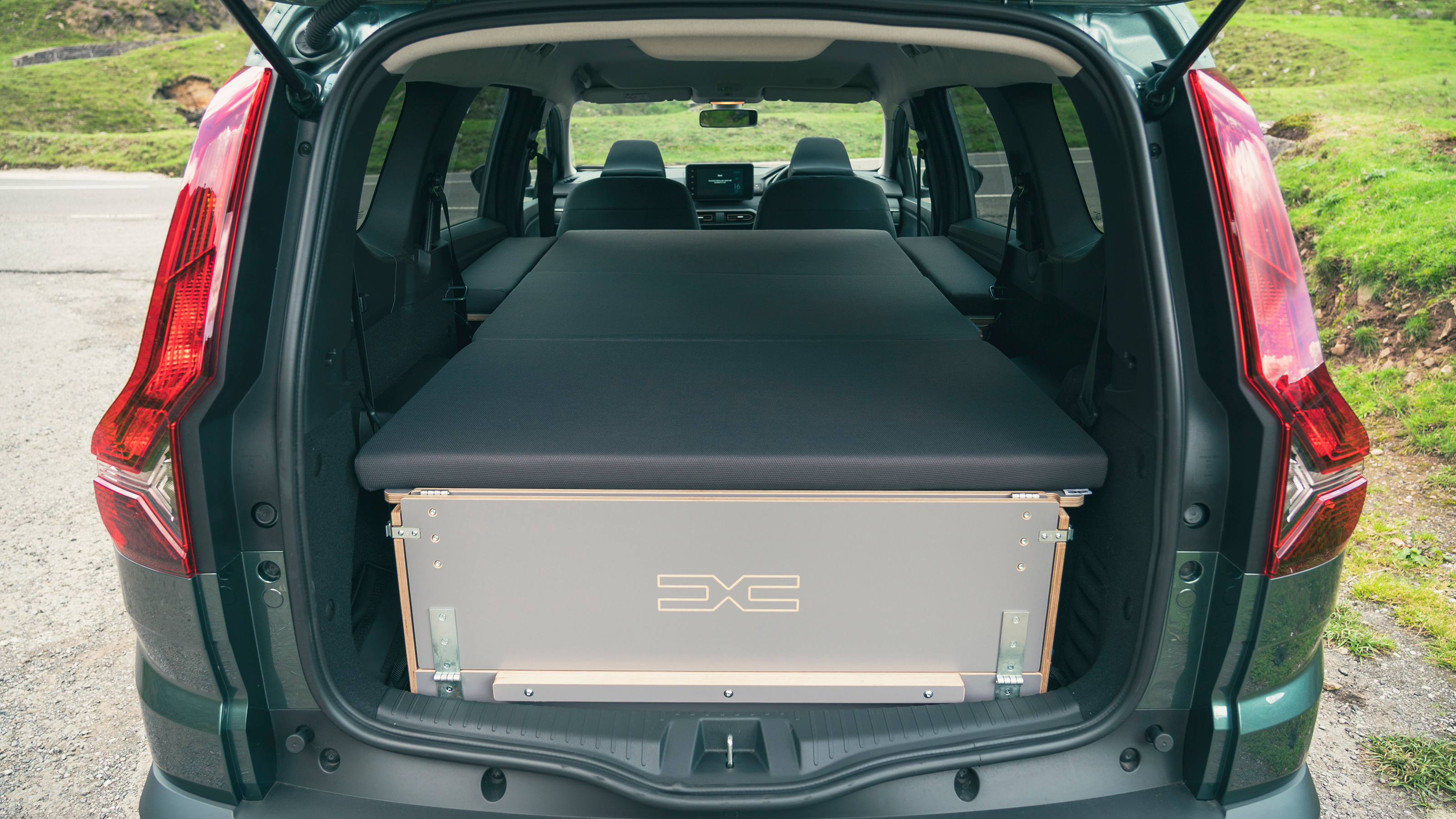 Dacia Jogger Extreme Sleep Pack - boot
