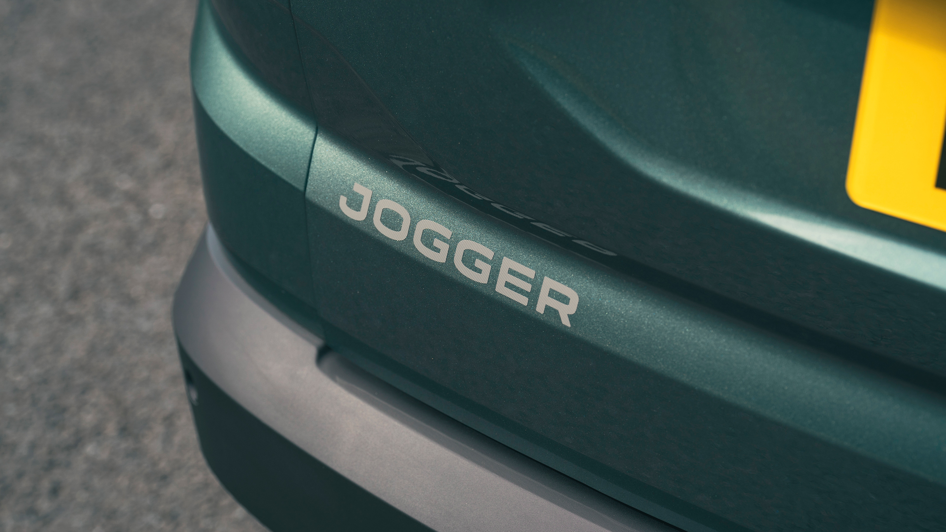 Dacia Jogger Extreme Sleep Pack - rear 'jogger' decal