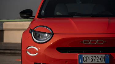 Fiat 600e - front light