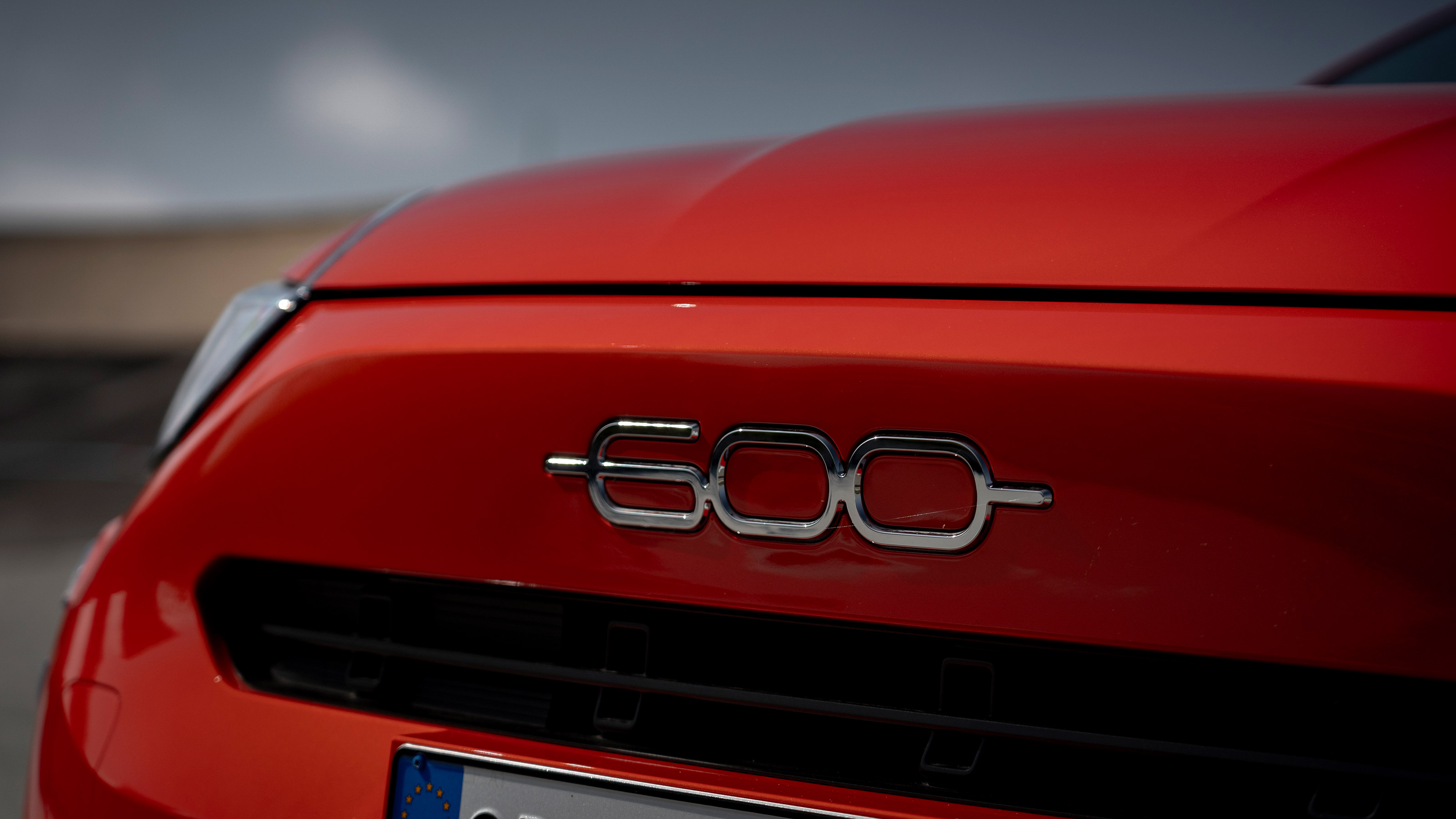 Fiat 600e - front detail