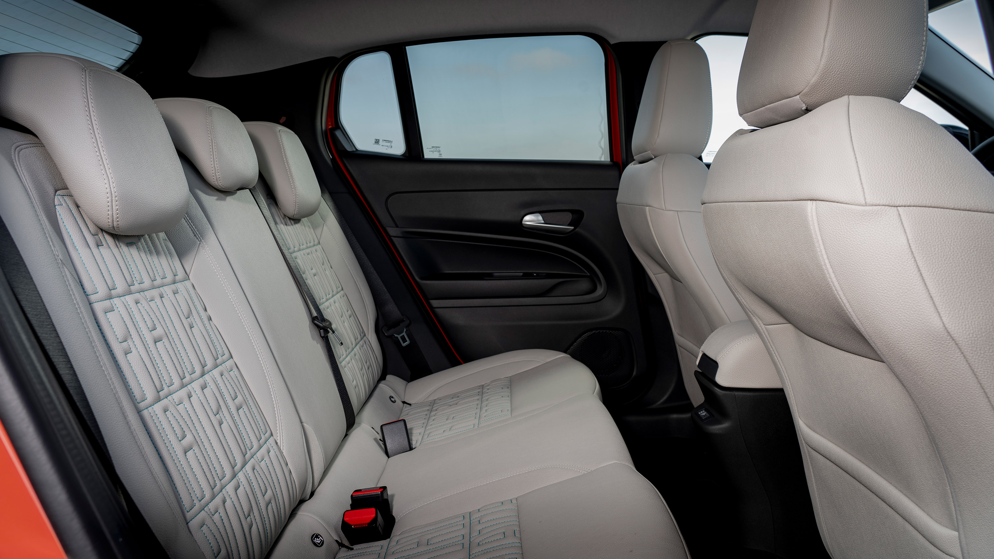 Fiat 600e - rear seats
