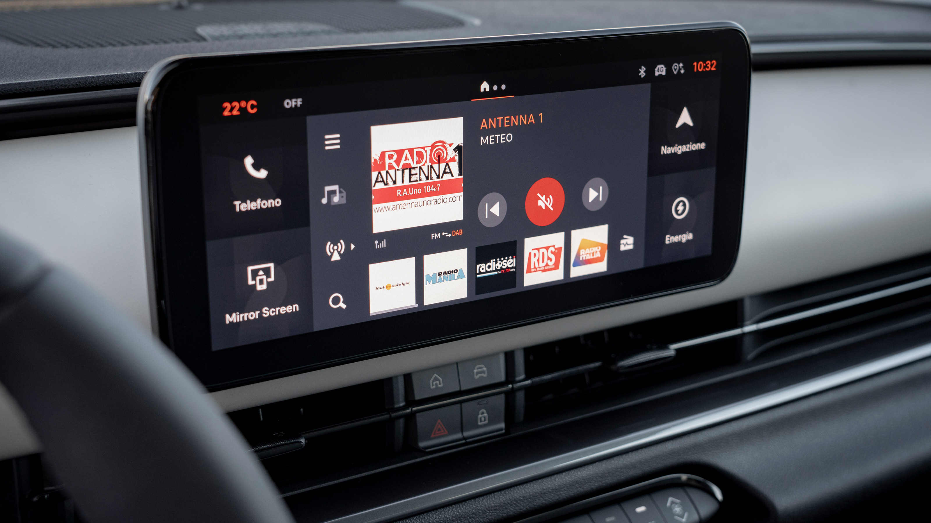 Fiat 600e - screen