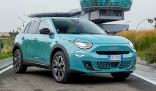 Fiat 600 hybrid - front