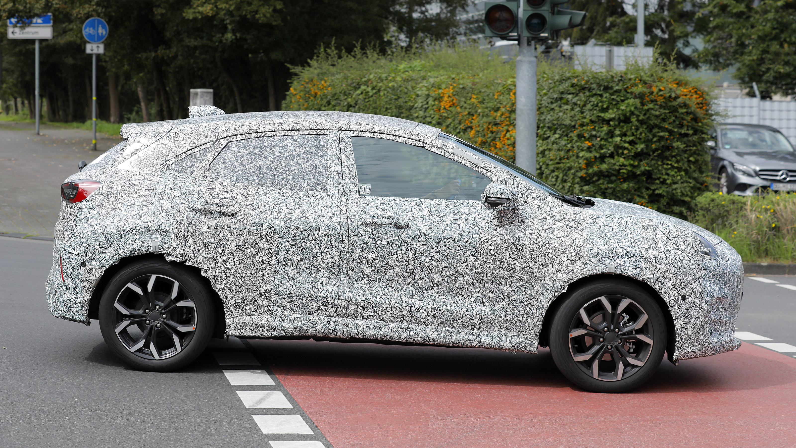 Ford Puma spyshot 3