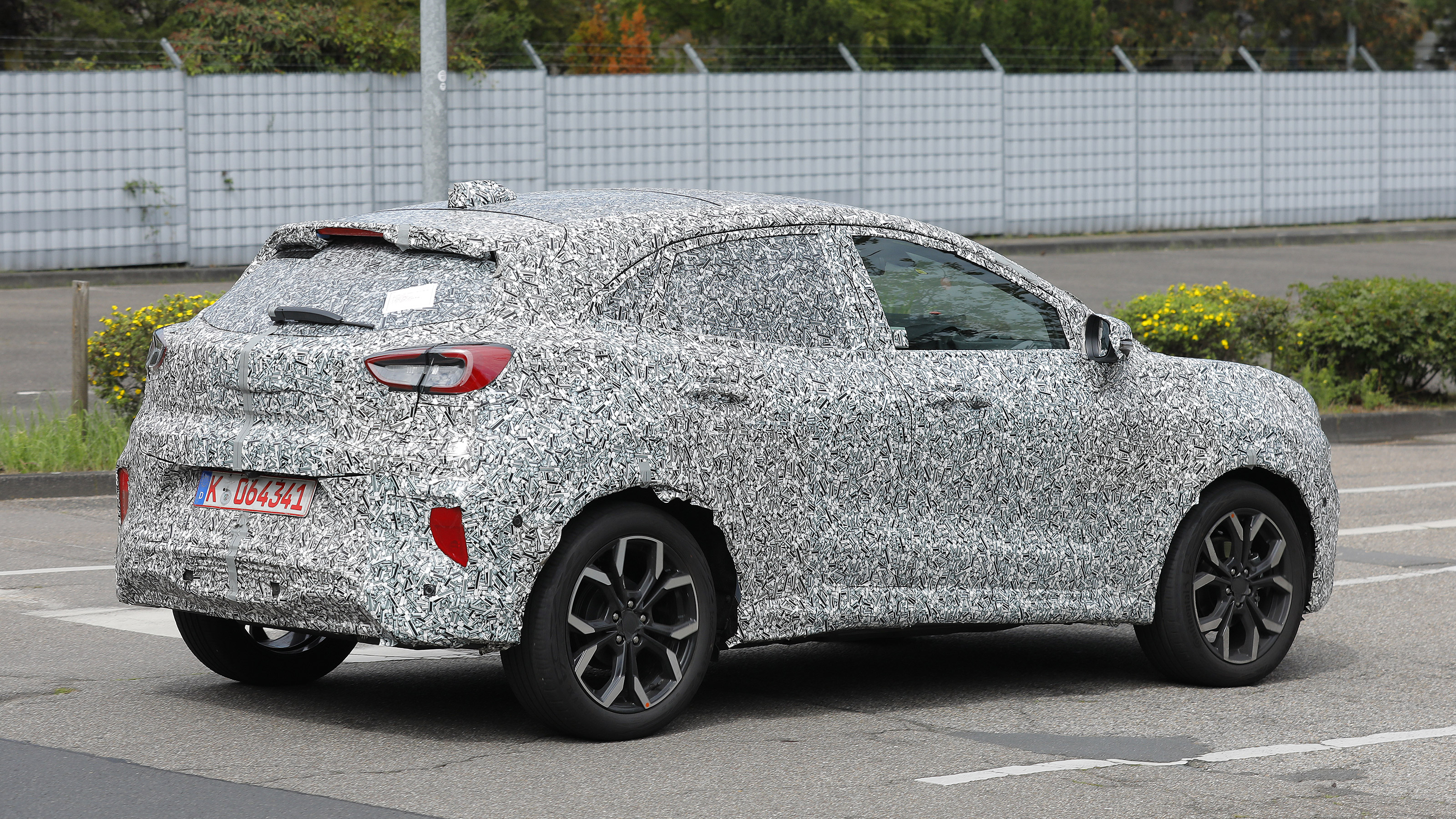 Ford Puma spyshot 4