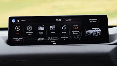 Genesis GV80 - infotainment display