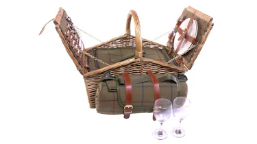 Best picnic hampers and backpacks - Alfresco Dining Highlands picnic hamper