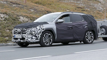 Hyundai Tucson facelift - spyshot 2
