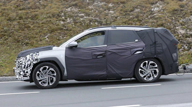 Hyundai Tucson facelift - spyshot 3