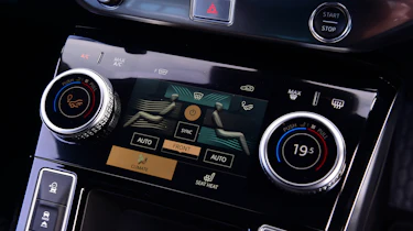Jaguar I-Pace - climate controls
