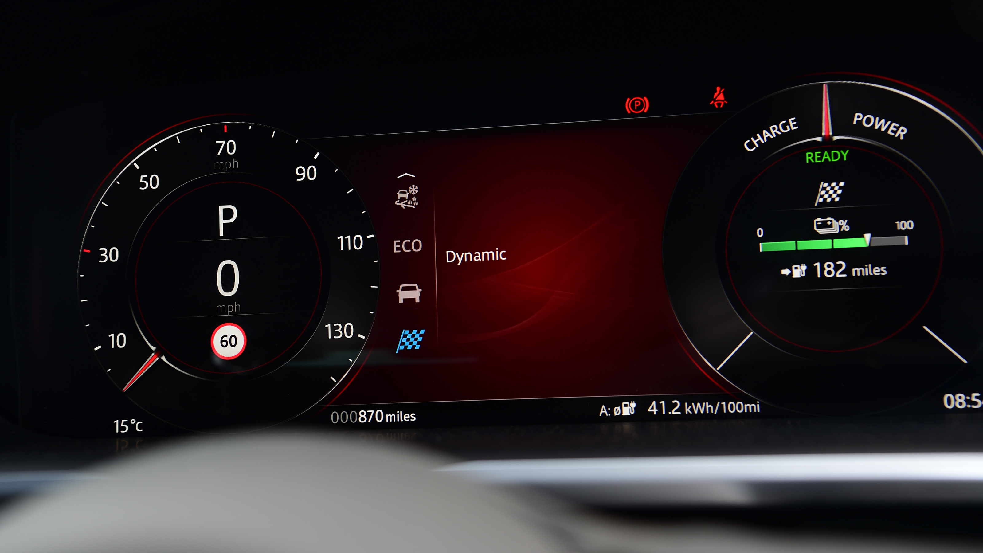 Jaguar I-Pace - digital driver's display