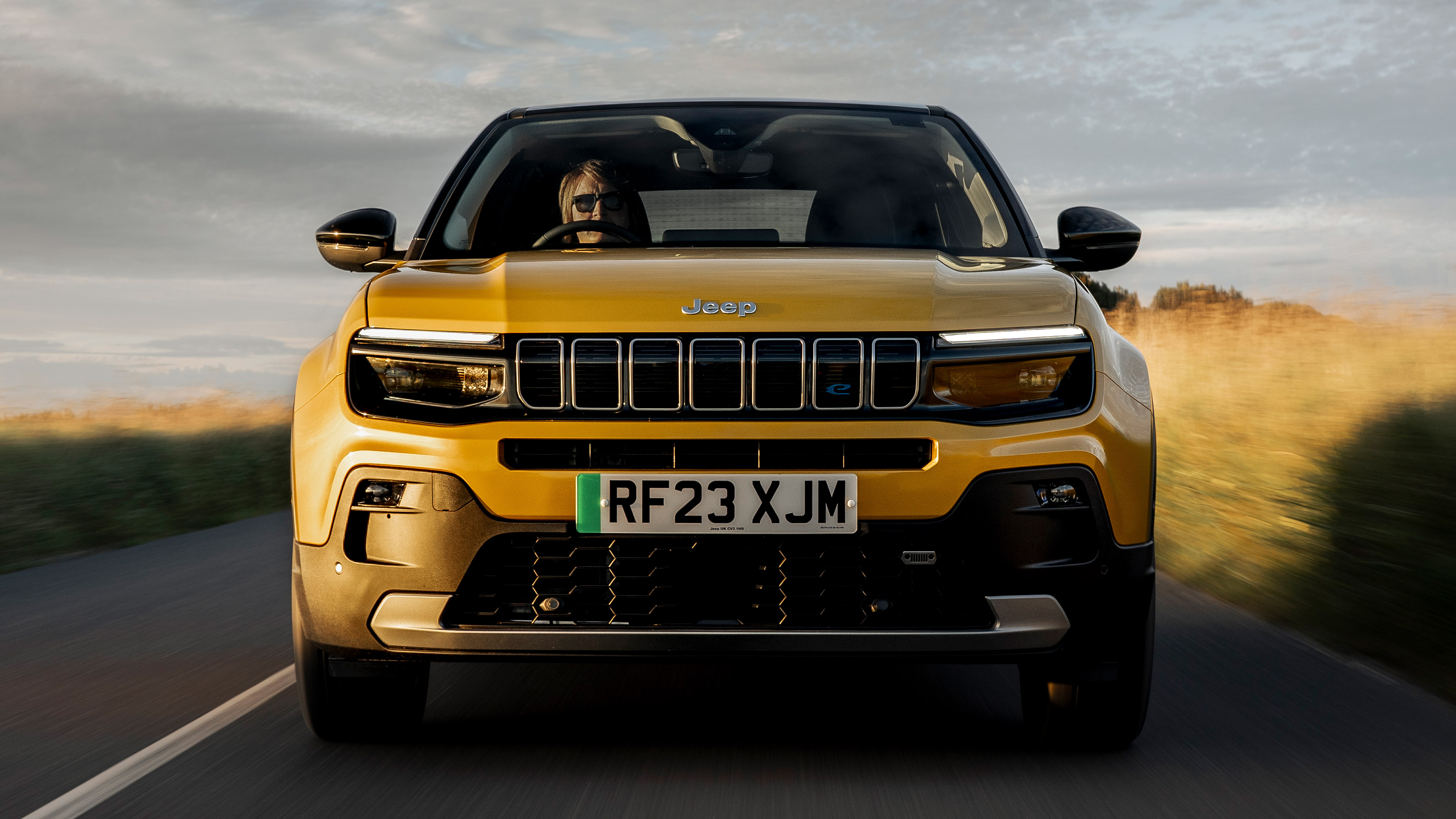 Jeep Avenger - full front