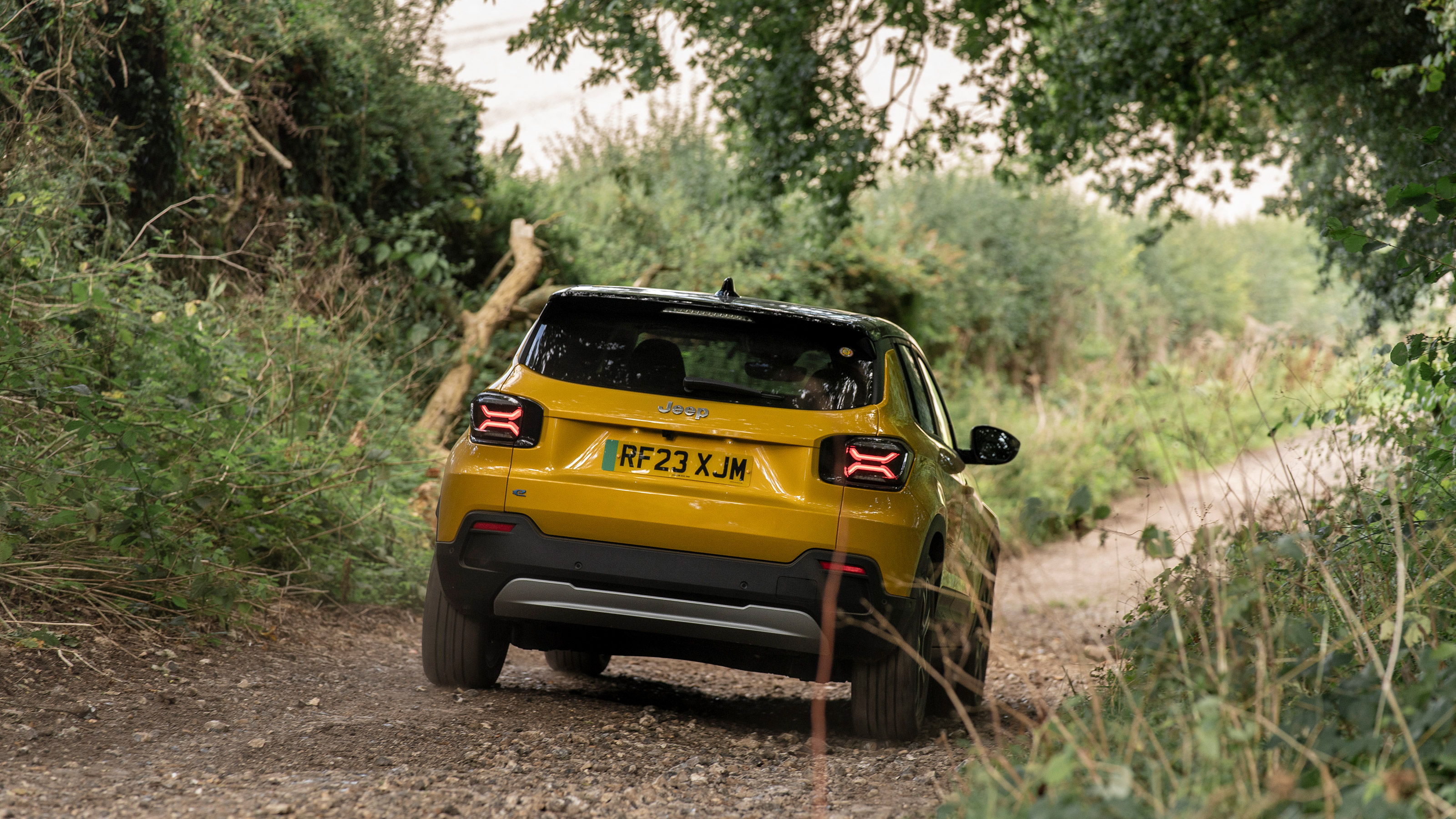 Jeep Avenger - rear off-road