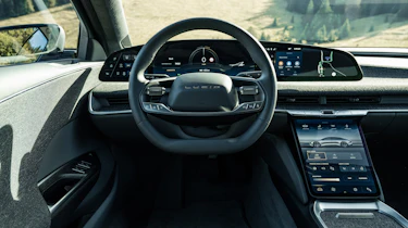 Lucid Air - dash