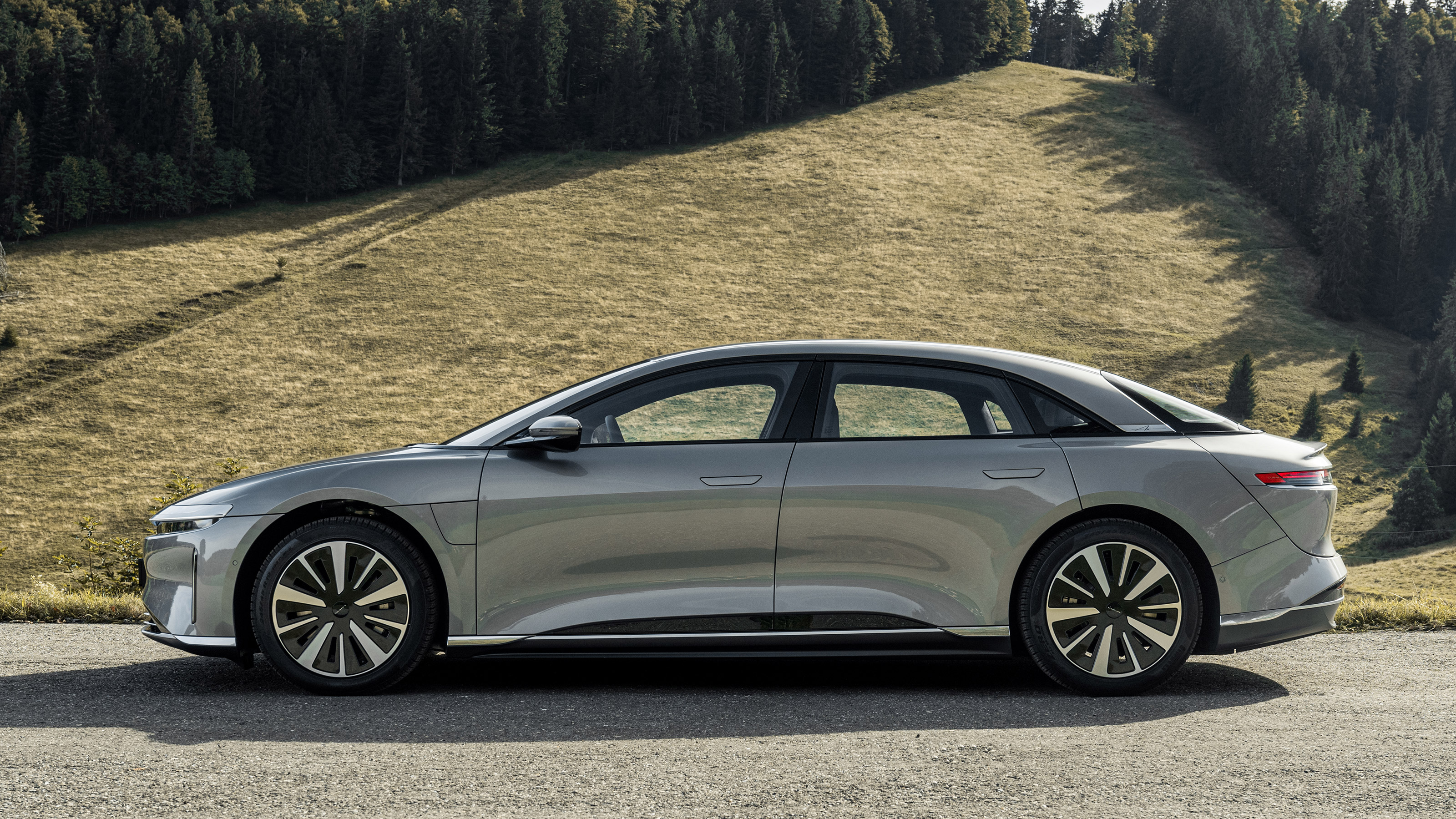 Lucid Air - side