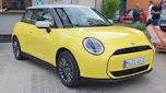MINI Cooper Munich - front 3/4