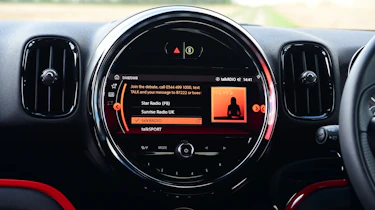 MINI Countryman - infotainment system