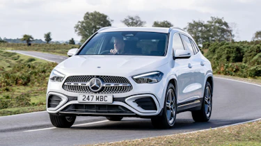 Mercedes GLA facelift - front action