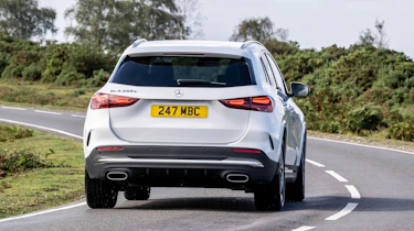 Mercedes GLA facelift - rear action