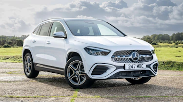 Mercedes GLA facelift - front static