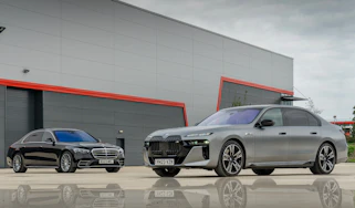 BMW 7 Series vs Mercedes S-Class - header