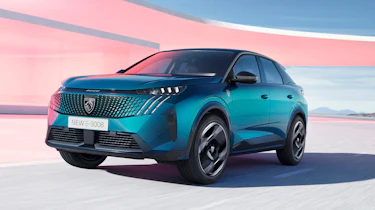 Peugeot e-3008 - front tracking