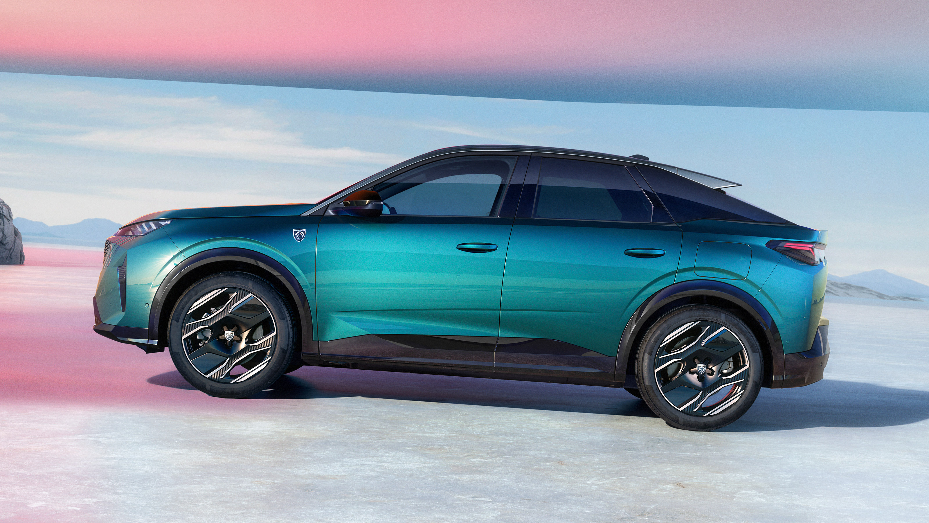 Peugeot 3008 - side