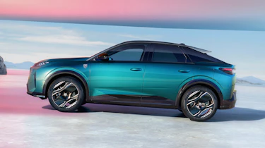 Peugeot 3008 - side