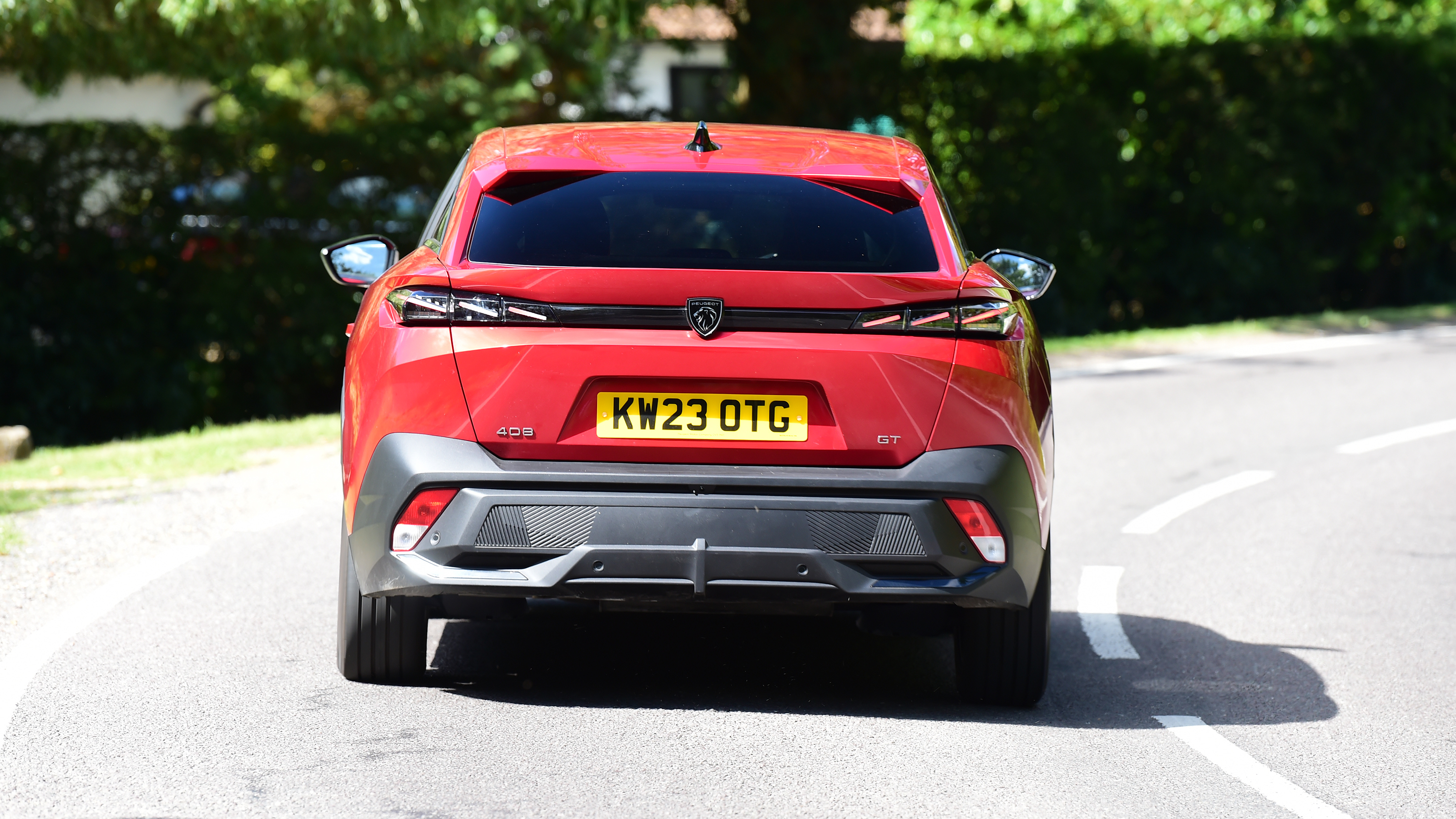 Peugeot 408 GT - rear cornering
