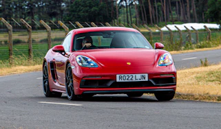 Porsche 718 Cayman GTS - front cornering