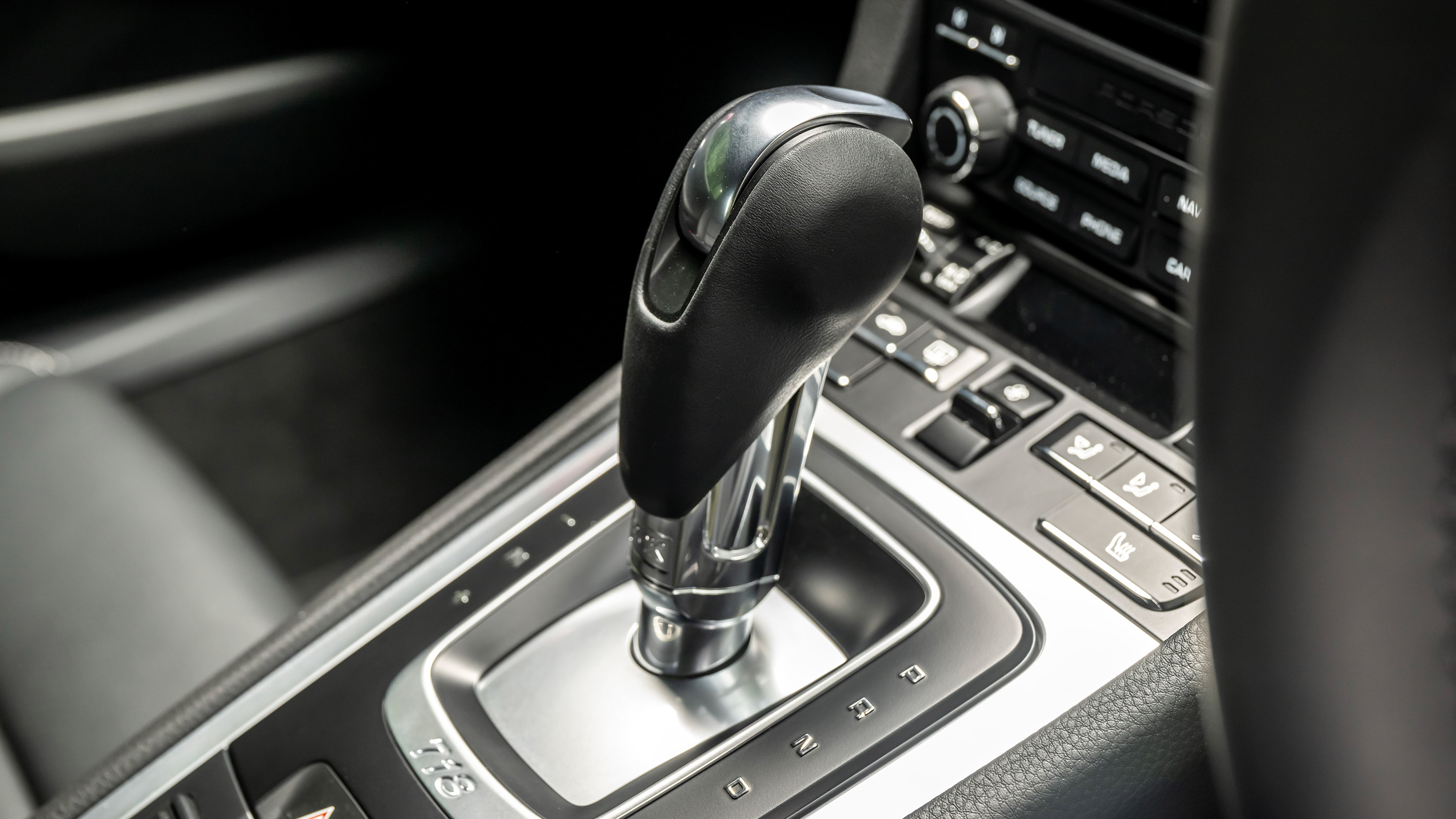 Porsche 718 Cayman Style Edition - transmission
