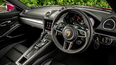Porsche 718 Cayman Style Edition - dash