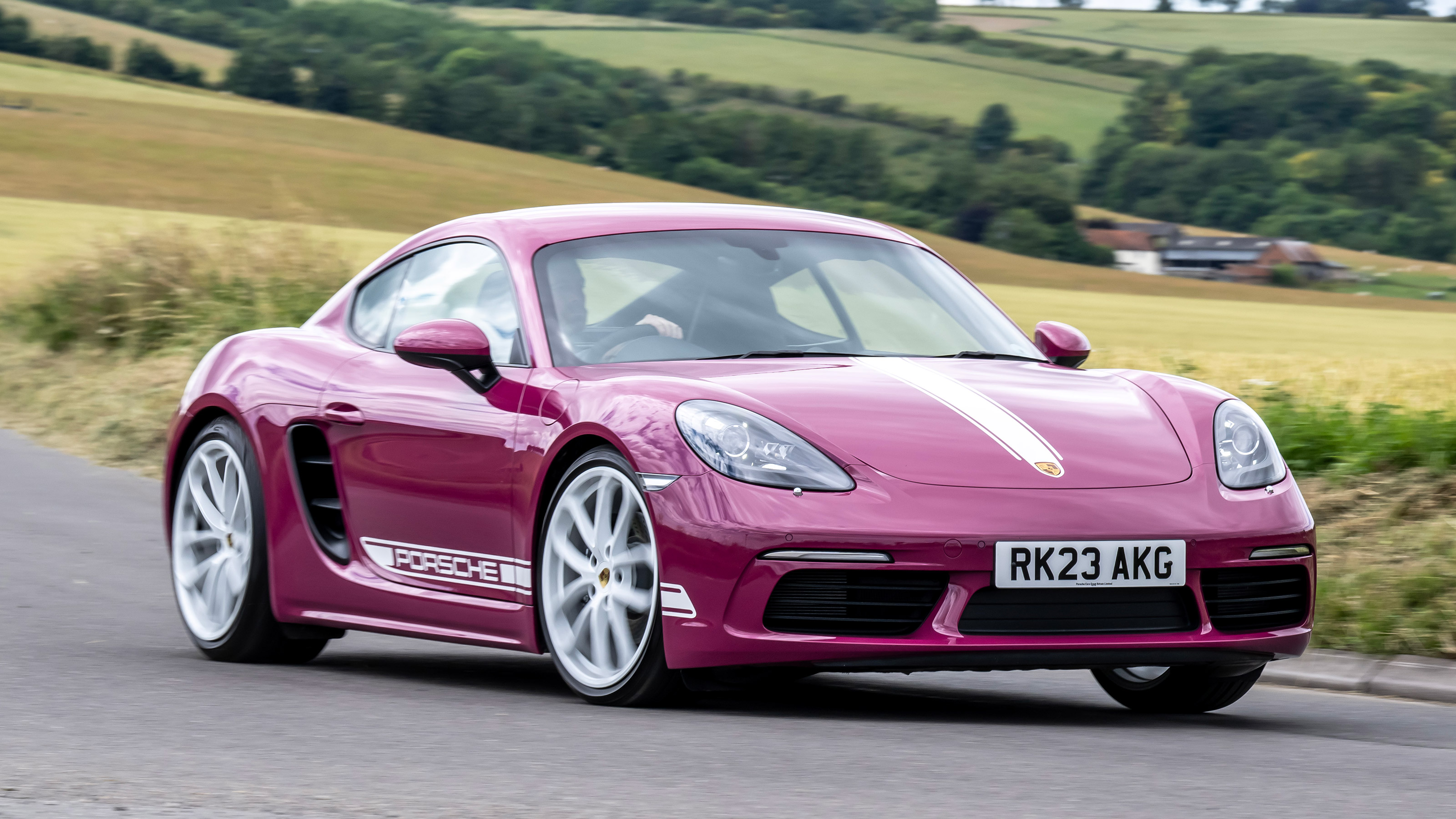 Porsche 718 Cayman Style Edition - front action