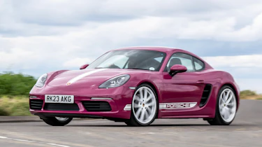 Porsche 718 Cayman Style Edition - front cornering
