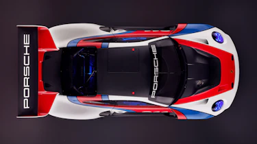 Porsche 911 GT3 R rennsport - above