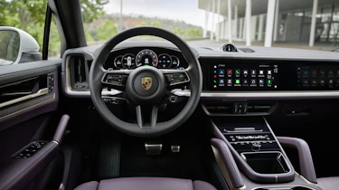 Porsche Cayenne S E-Hybrid - interior