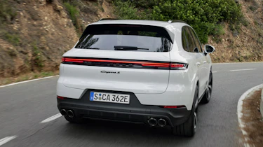 Porsche Cayenne S E-Hybrid - rear