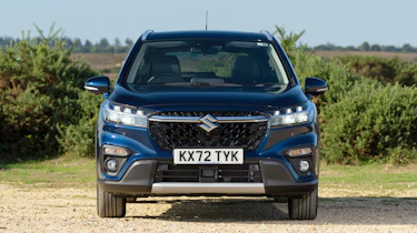 Suzuki S-Cross - full front