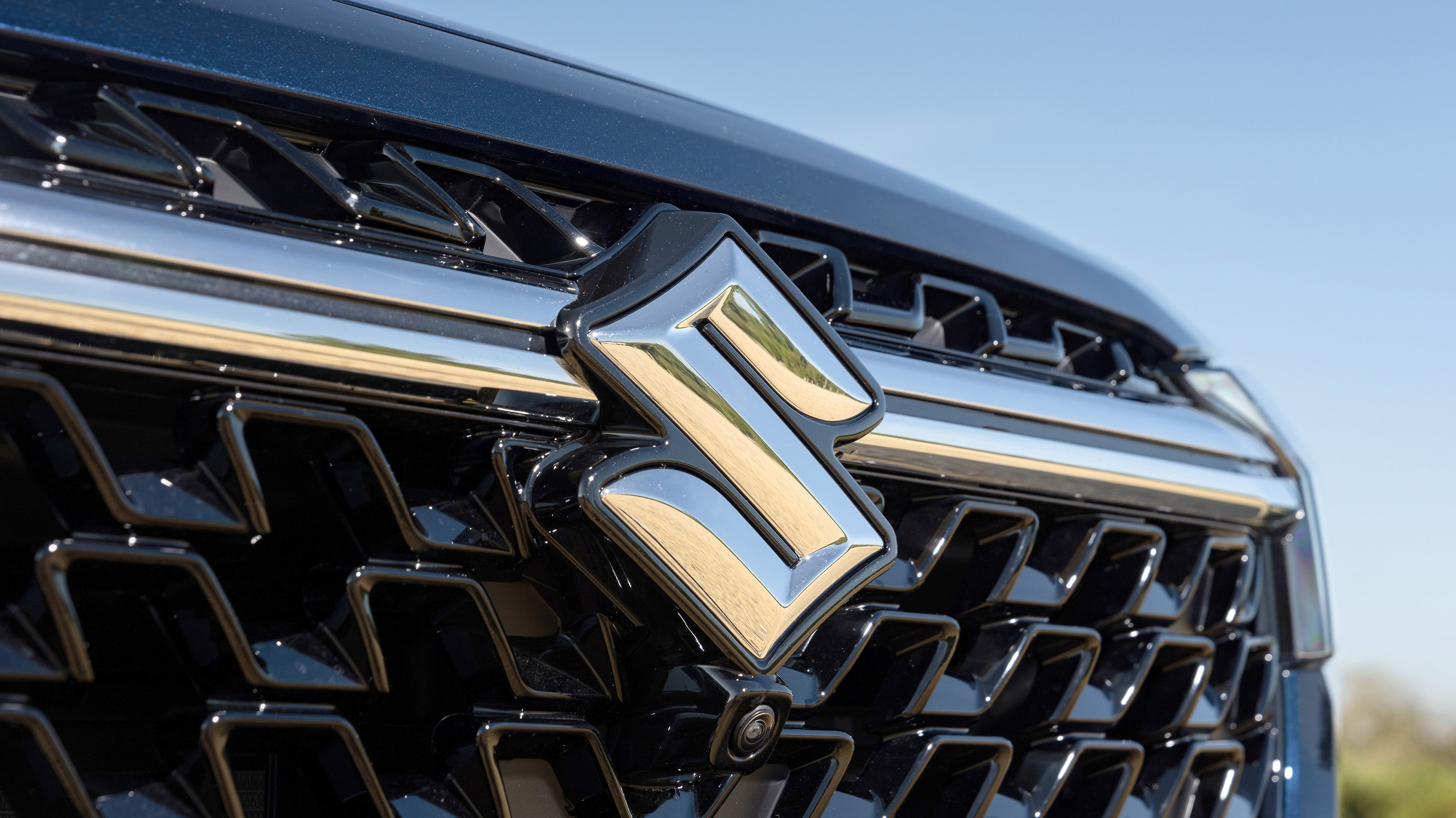 Suzuki S-Cross - badge